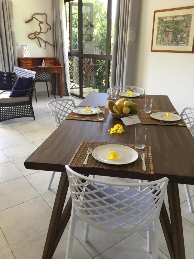 Bougainvillas Seychelles Anse Royale Exteriör bild